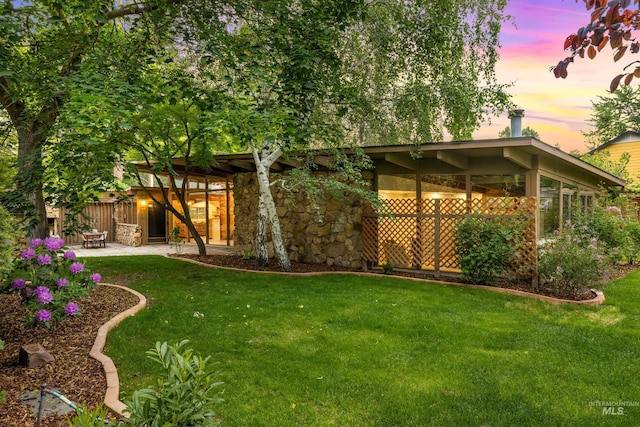 2036 N Blaine Way, Boise, ID 83702 - view of grassy yard with a patio area