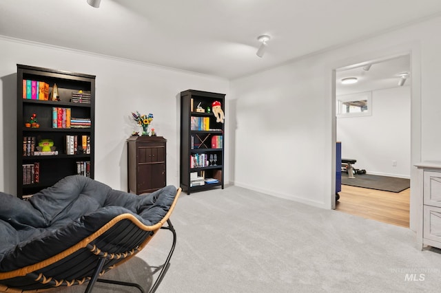 3513 7th St E, Lewiston, ID 83501 - living area featuring light carpet and crown molding
