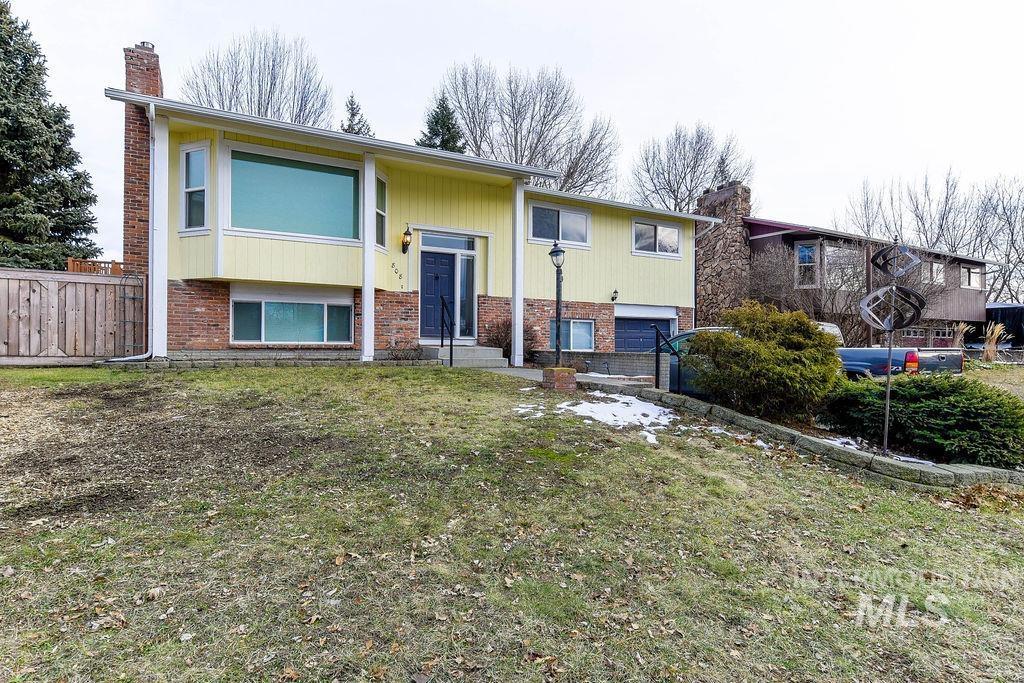 split foyer home with a garage