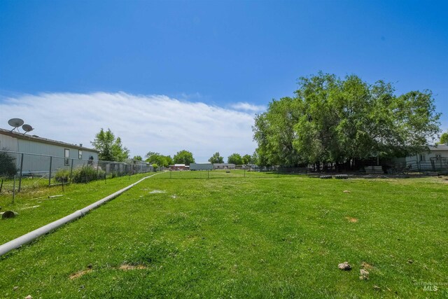 518 N 42nd, Nampa, ID 83687 - view of yard