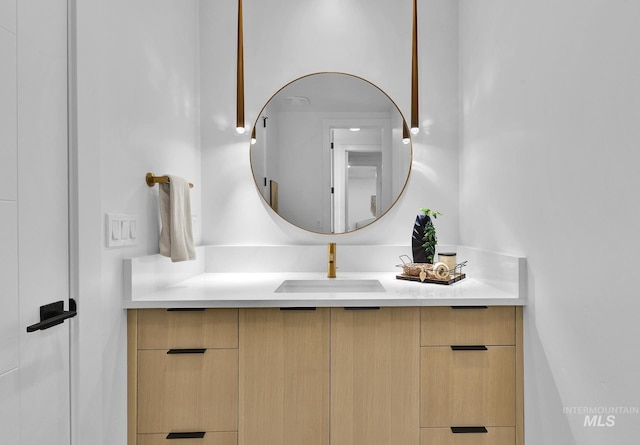 6553 S Pemberley Way, Meridian, ID 83642 - bathroom featuring vanity