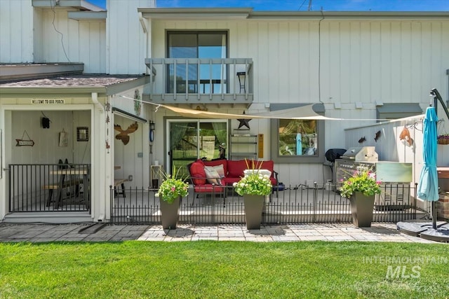 3001 S Roosevelt St Unit 9, Boise, ID 83705 - rear view of house featuring a balcony