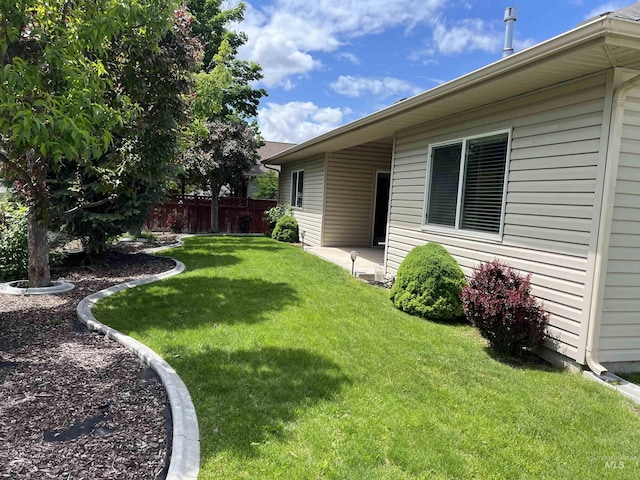 315 Shadetree Trl, Twin Falls, ID 83301 - view of yard featuring a patio