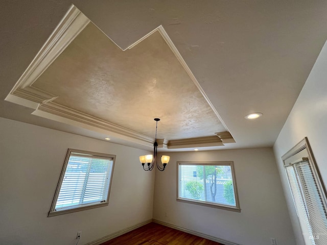 315 Shadetree Trl, Twin Falls, ID 83301 - detailed view of a tray ceiling, a chandelier, crown molding, and recessed lighting