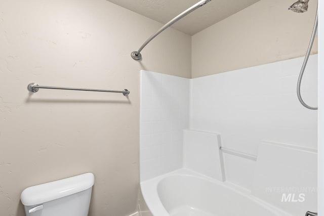 13991 W Milford Dr, Boise, ID 83713 - bathroom with toilet and shower / washtub combination