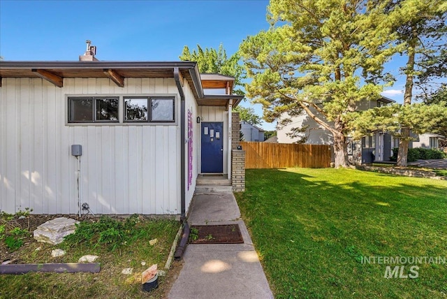 167 W Robbins, Twin Falls, ID 83301 - doorway to property