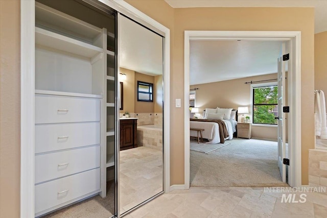 1814 E Spinnaker Ct, Boise, ID 83706 - interior space featuring light carpet