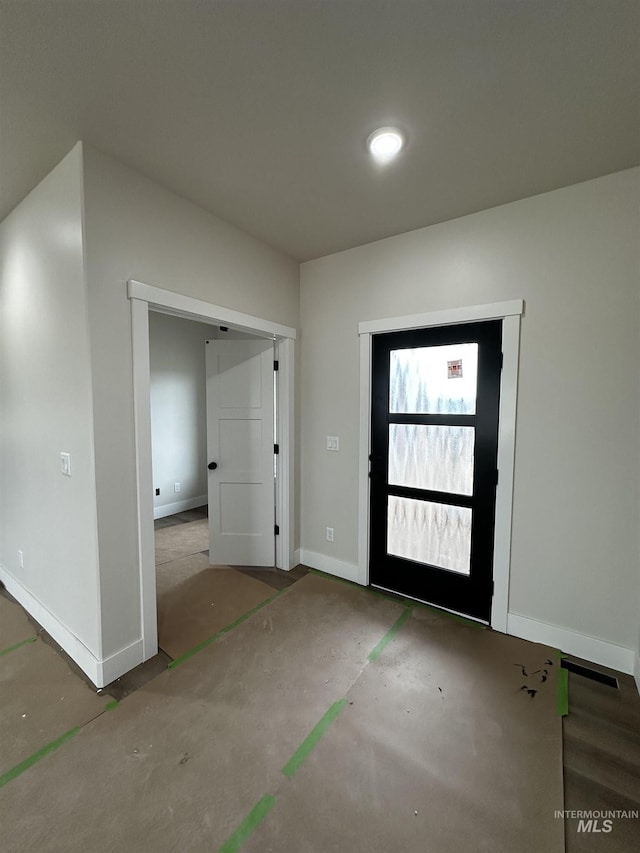 941 Gregory Way, Twin Falls, ID 83301 - foyer featuring baseboards