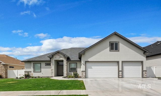 2943 Sunlight Rd, Twin Falls, ID 83301 - view of front of home featuring a front yard