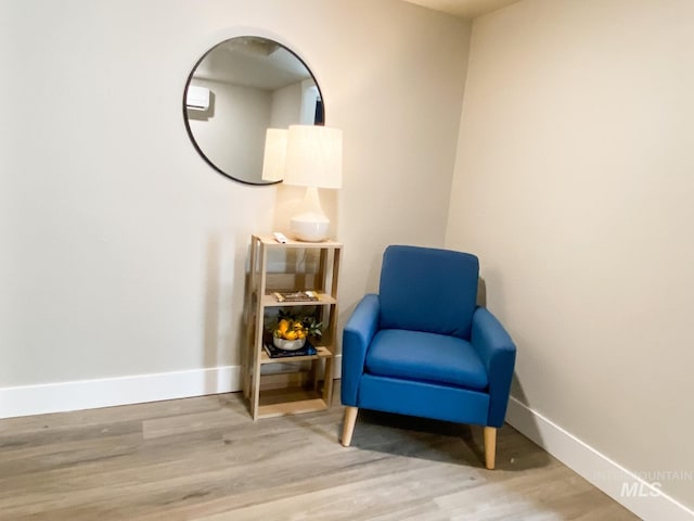 1101 Clithero Dr, Boise, ID 83703 - living area featuring wood finished floors and baseboards