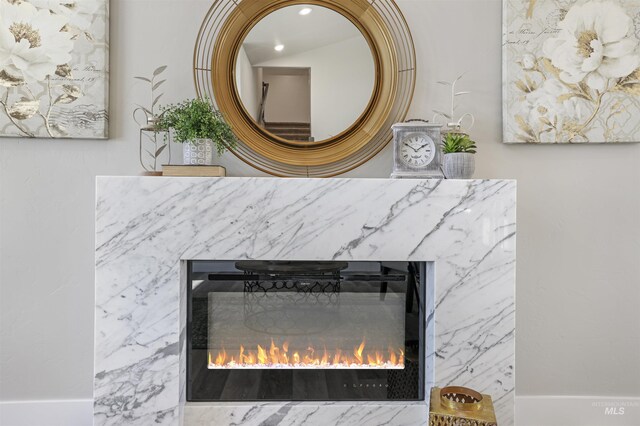 507 Jesse Ave, Twin Falls, ID 83301 - detailed view of a high end fireplace