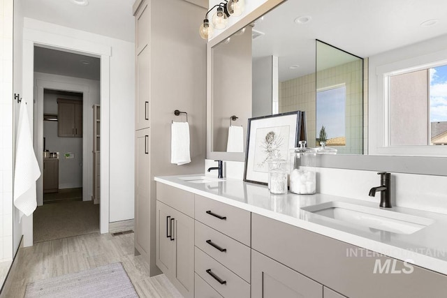 11179 N Elk Ridge Way, Boise, ID 83714 - bathroom featuring double vanity