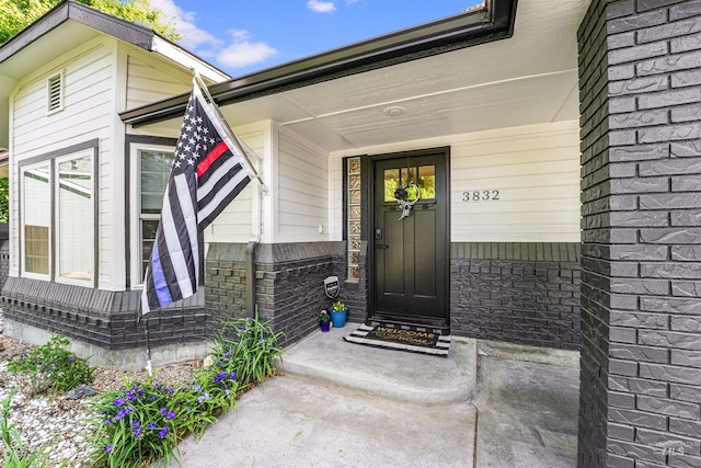 3832 W Aspen Creek Ct, Meridian, ID 83642 - view of exterior entry featuring brick siding