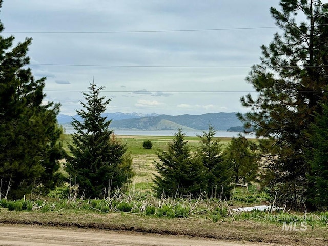 1457 W Mountain Rd, Donnelly, ID 83615