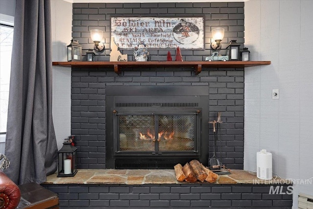 186 Phillips Creek Ln, Fairfield, ID 83327 - detailed view of a brick fireplace