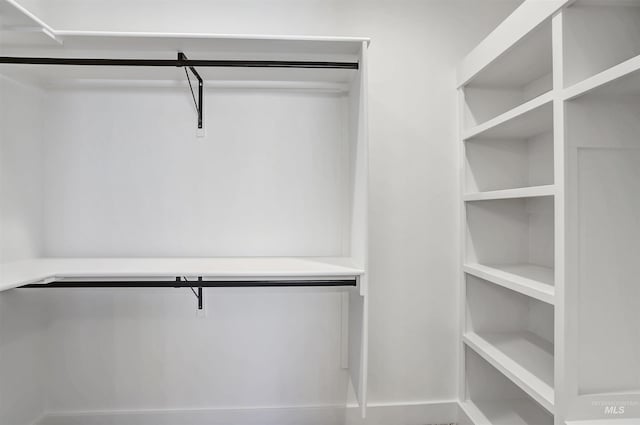 1012 23rd Ave E, Jerome, ID 83338 - view of walk in closet