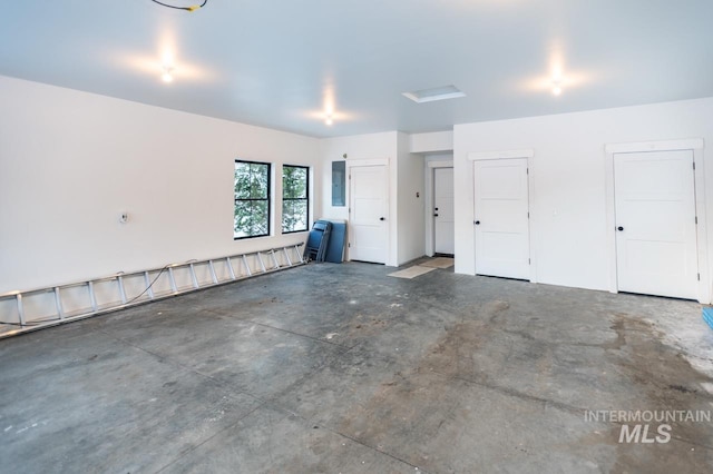 1047 Kaitlyn Loop, Mccall, ID 83638 - view of garage