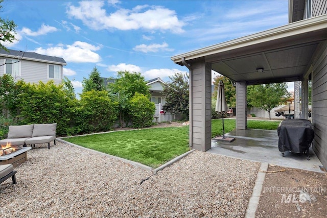 1041 White Horse Ridge Dr, Middleton, ID 83644 - view of yard featuring an outdoor fire pit and a patio