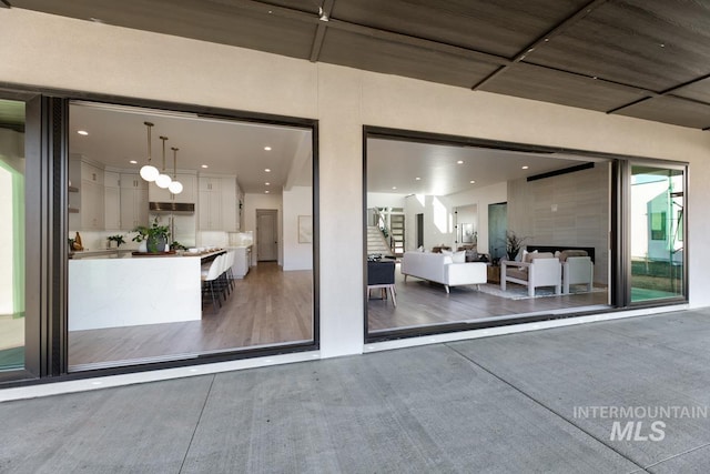 view of patio with an outdoor hangout area