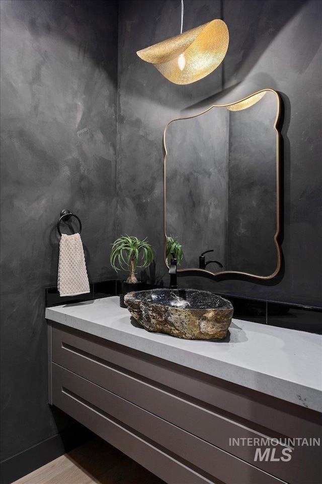 1948 Red Rock Way, Twin Falls, ID 83301 - bathroom featuring vanity
