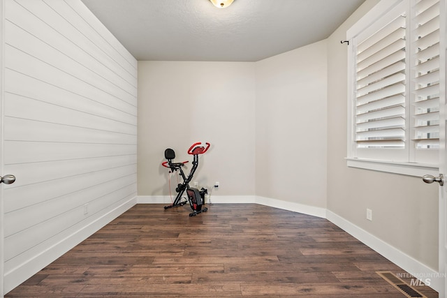 11153 W Brett Dr, Nampa, ID 83686 - spare room featuring wood finished floors and baseboards