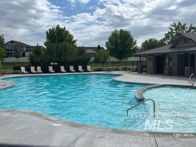 11153 W Brett Dr, Nampa, ID 83686 - community pool with a patio