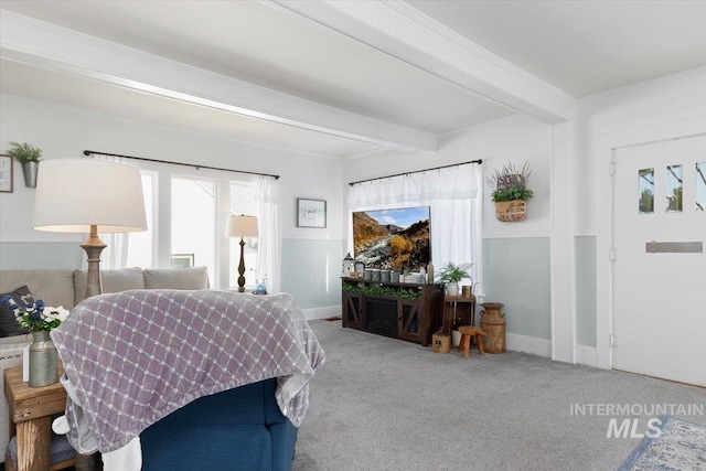201 9th Ave N, Buhl, ID 83316 - living area with carpet, beamed ceiling, baseboards, and ornamental molding