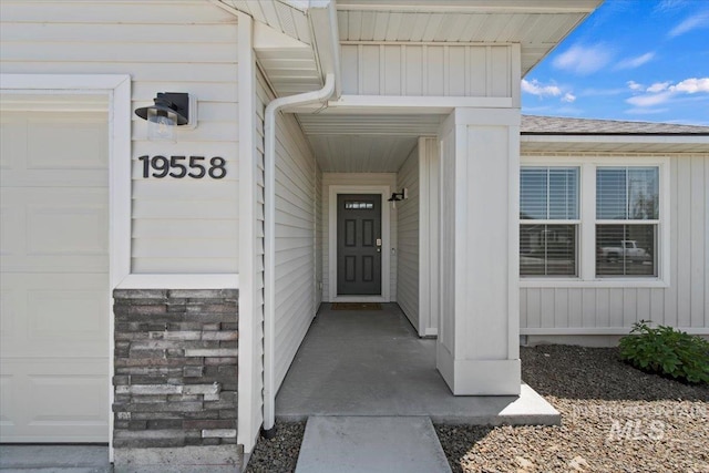 19558 Delmarva Ave, Caldwell, ID 83605 - entrance to property with a shingled roof