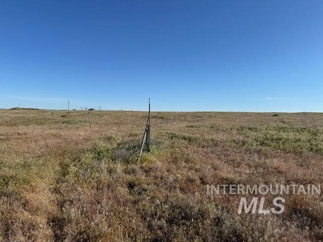 3886 W Elm Rd, Vale, OR 97918