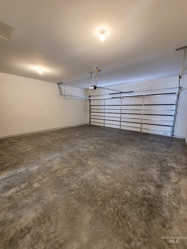 2350 Dorchester Ave, Burley, ID 83318 - garage featuring a garage door opener