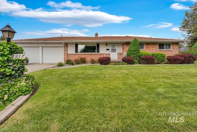 2917 N Esquire Dr, Boise, ID 83704 - ranch-style home featuring brick siding, a garage, concrete driveway, and a front yard