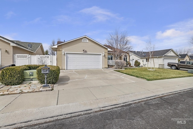 265 Cedar Park Cir, Twin Falls, ID 83301 - ranch-style house featuring driveway, a garage, a front lawn, and fence