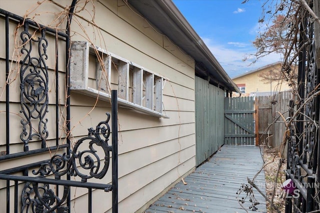 6426 W Fairfield Ave, Boise, ID 83709 - view of side of home featuring fence