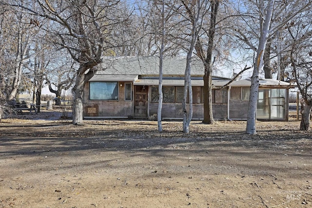 view of front of house