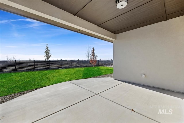 8447 W Happy Day Dr, Meridian, ID 83646 - view of patio