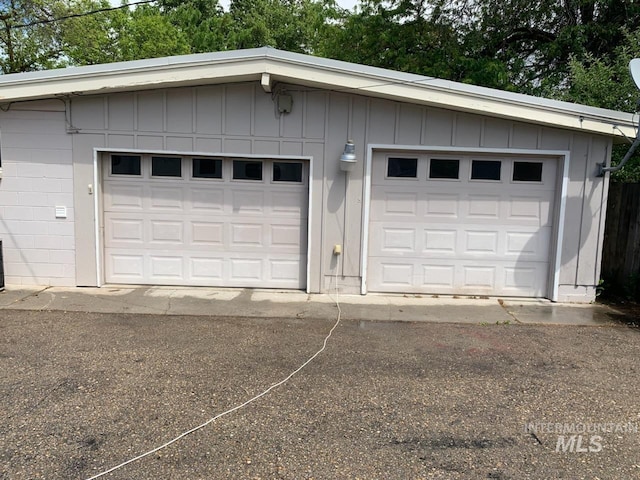 2409 S Ohio, Caldwell, ID 83605 - view of detached garage