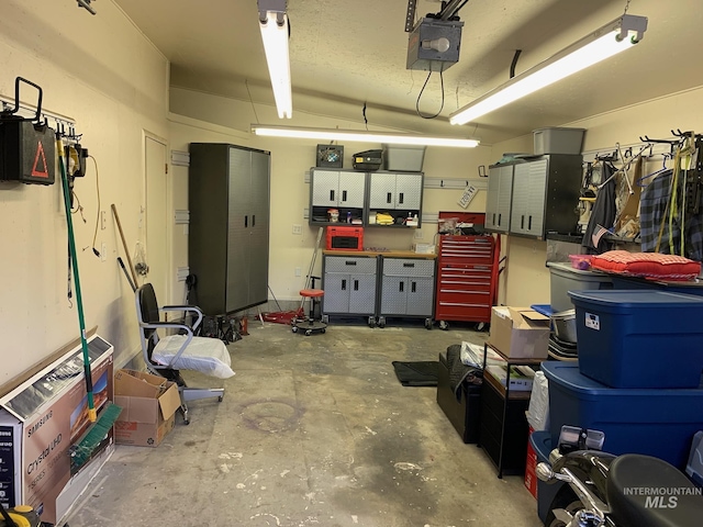 2409 S Ohio, Caldwell, ID 83605 - garage with a garage door opener