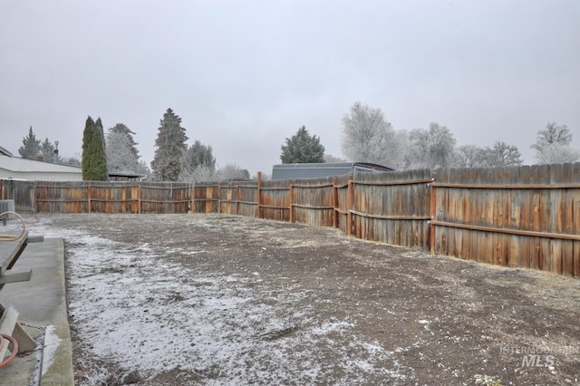 view of yard with cooling unit