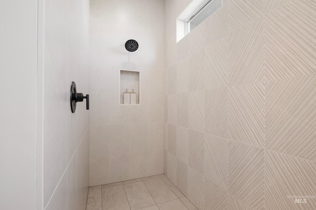 24910 Ardmore Ct, Caldwell, ID 83607 - full bathroom with a tile shower, tile patterned flooring, and tile walls