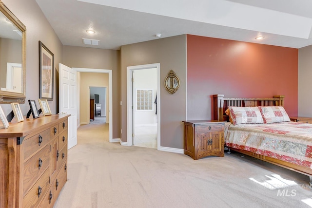 1795 W Black Canyon Hwy, Emmett, ID 83617 - bedroom featuring baseboards, visible vents, and light carpet