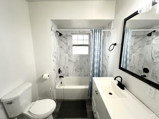 full bathroom with shower / bath combination with curtain, vanity, and toilet