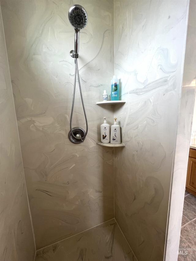 554 Valley Circle Rd, Hagerman, ID 83332 - detailed view of vanity