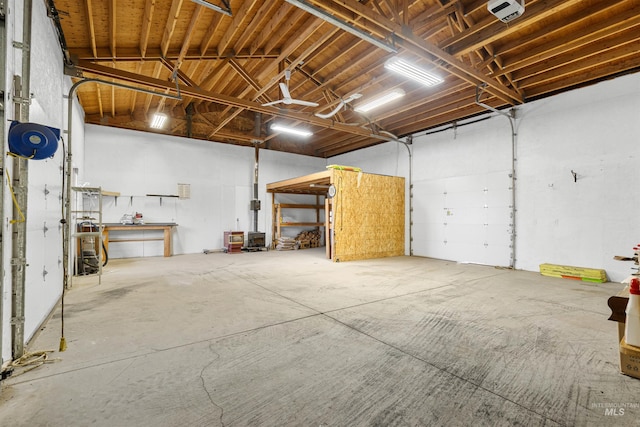 2245 Pitchstone Dr, Clarkston, WA 99403 - view of garage