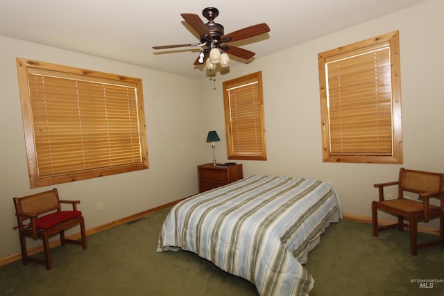 19801 Pinehaven Ln, Lenore, ID 83541 - carpeted bedroom with baseboards