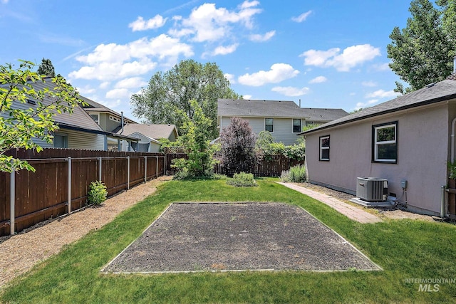 3209 W Plant Dr, Boise, ID 83703 - view of yard with central AC and a residential view