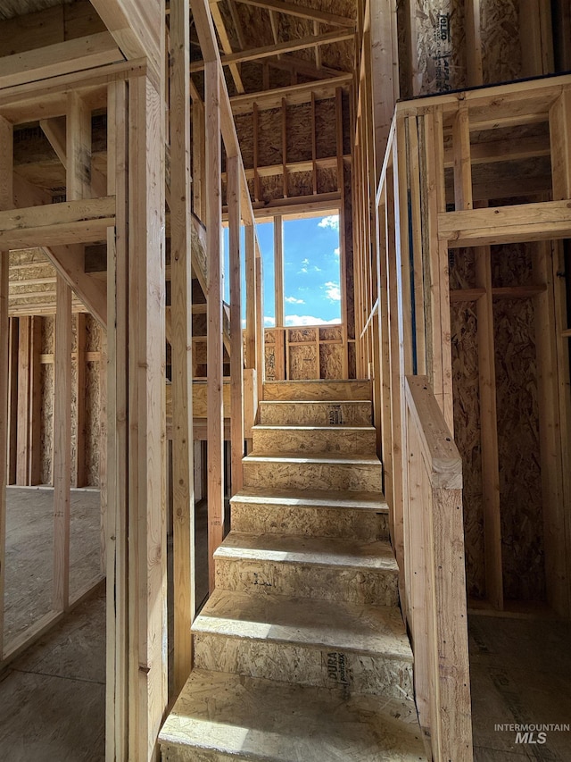 2463 E 3rd St, Moscow, ID 83843 - view of stairs