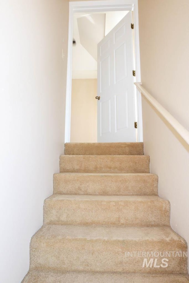 1120 SW 14th Ave, Ontario, OR 97914 - view of stairs