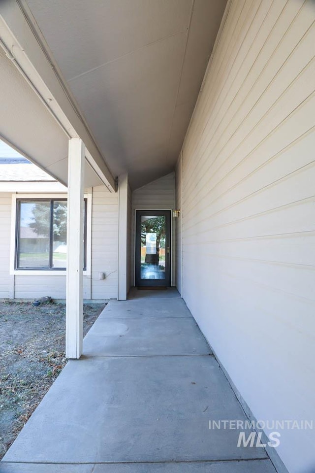 1120 SW 14th Ave, Ontario, OR 97914 - doorway to property