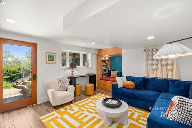 606 S Ridge Rd, Moscow, ID 83843 - living room featuring wood finished floors and recessed lighting