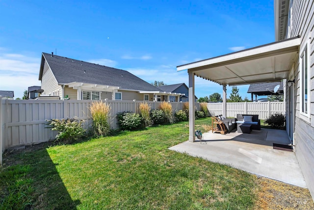 view of yard with a patio